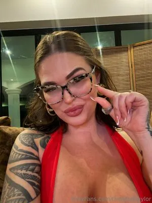 Thegiftoftaylor OnlyFans Leaked Free Thumbnail Picture - #IGuiNgiwum