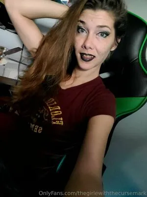 Thegirlewiththecursemark OnlyFans Leaked Free Thumbnail Picture - #eusNUmRyc2