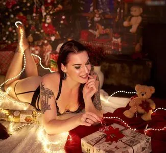 Theglowofdarkness 98 Lena Machemehl OnlyFans Leaked Free Thumbnail Picture - #XIdXi0x6Wa