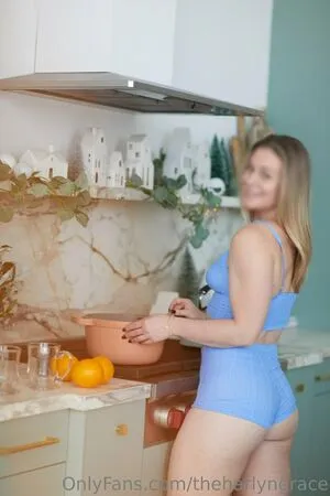 Theharlyngrace OnlyFans Leaked Free Thumbnail Picture - #Rfvf3o9ptl