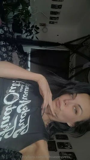 Thehiveempress OnlyFans Leaked Free Thumbnail Picture - #C0C6Eclmxb