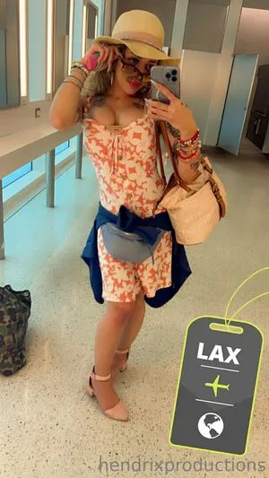 Thehollyhendrix OnlyFans Leaked Free Thumbnail Picture - #qxGhOS6INj