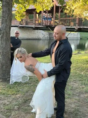 Thehotwifetour OnlyFans Leaked Free Thumbnail Picture - #ZD8btt4MA4