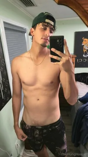 Thehunghooper OnlyFans Leaked Free Thumbnail Picture - #CaNRrQ9Zz0