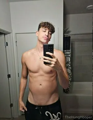 Thehunghooper OnlyFans Leaked Free Thumbnail Picture - #E8oAIgDygr