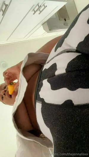 Thejennafoxx OnlyFans Leaked Free Thumbnail Picture - #ewW9jg3Zwx