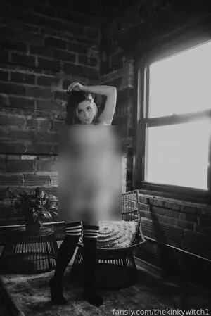 Thekinkywitch1 OnlyFans Leaked Free Thumbnail Picture - #MpQiJ3m10M