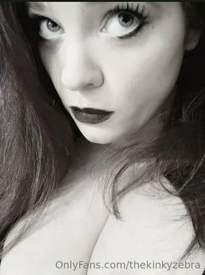 Thekinkyzebra OnlyFans Leaked Free Thumbnail Picture - #zVAsSJJSat
