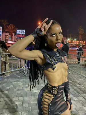 Thekiranoir OnlyFans Leaked Free Thumbnail Picture - #MNmr7nuKXY