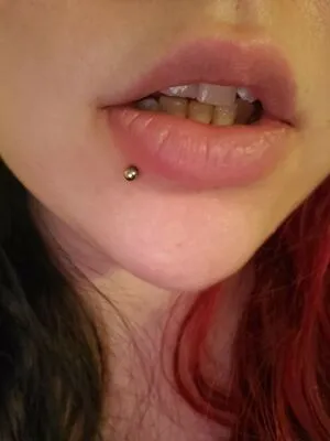 Theladymisskara OnlyFans Leaked Free Thumbnail Picture - #UKzXXMaaUK