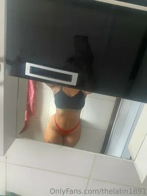 Thelatin1891 OnlyFans Leaked Free Thumbnail Picture - #3dvI5LEfb2