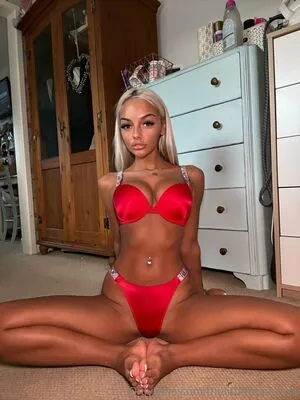 Thelittleprincesss OnlyFans Leaked Free Thumbnail Picture - #AGxY04v5OR