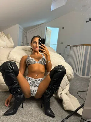 Thelittleprincesss OnlyFans Leaked Free Thumbnail Picture - #dREAXroXDe