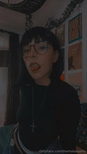Themalasuerte OnlyFans Leaked Free Thumbnail Picture - #5m5KTLL549