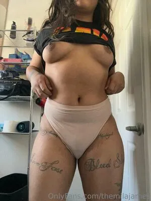 Themilajames OnlyFans Leaked Free Thumbnail Picture - #l9F3z6xjbG