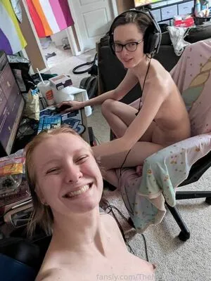 Thenerdandherbird OnlyFans Leaked Free Thumbnail Picture - #51CZaF5fpg