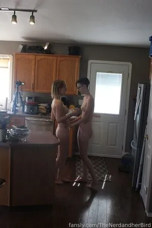Thenerdandherbird OnlyFans Leaked Free Thumbnail Picture - #7kurqZOqOO