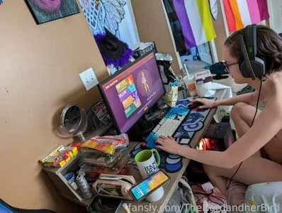 Thenerdandherbird OnlyFans Leaked Free Thumbnail Picture - #KfnTmeWD12