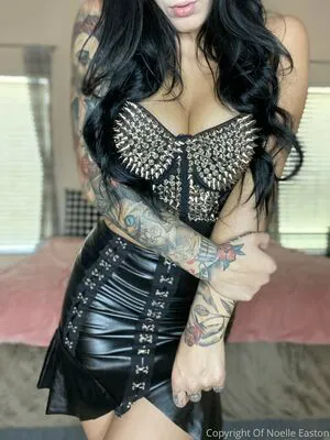 Thenoelleeaston OnlyFans Leaked Free Thumbnail Picture - #PqdetCHclT