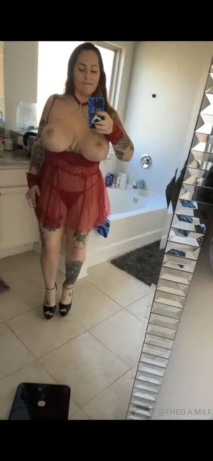 Theo The Milf OnlyFans Leaked Free Thumbnail Picture - #d7cO2pgDhX