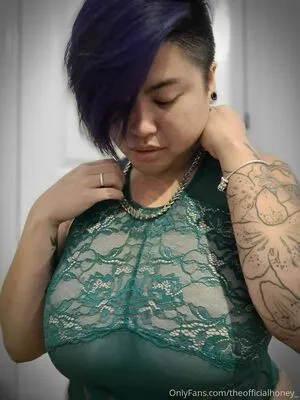 Theofficialhoney OnlyFans Leaked Free Thumbnail Picture - #3RGQSnorwZ