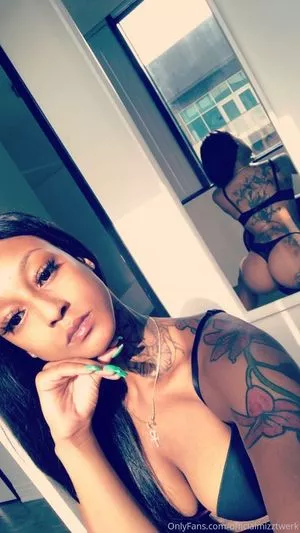 Theofficialmizztwerksum OnlyFans Leaked Free Thumbnail Picture - #ylphNMyHyx