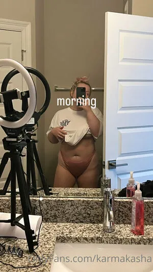 Theoliviaskies OnlyFans Leaked Free Thumbnail Picture - #77JueAxAXJ