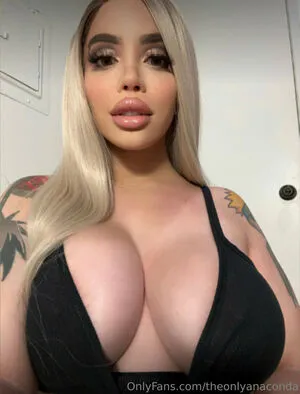 Theonlyanaconda OnlyFans Leaked Free Thumbnail Picture - #x8HTGAK3wG