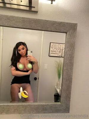 Theonlyanaconda OnlyFans Leaked Free Thumbnail Picture - #upfPAKpBLN