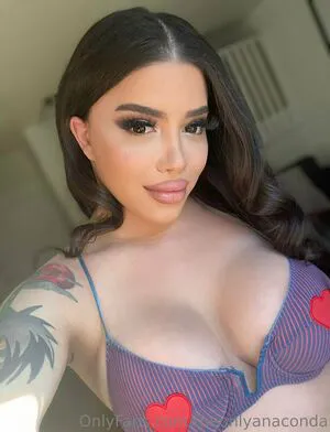 Theonlyanaconda OnlyFans Leaked Free Thumbnail Picture - #wmnD3Qom3b