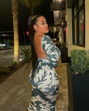 Theonlybarbii OnlyFans Leaked Free Thumbnail Picture - #v5CaE41G00