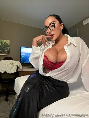 Theonlykiaramia OnlyFans Leaked Free Thumbnail Picture - #26K7783cxA