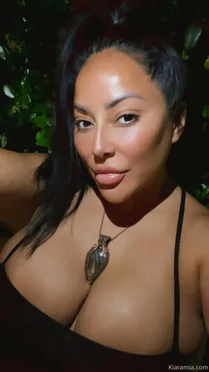 Theonlykiaramia OnlyFans Leaked Free Thumbnail Picture - #7JkpDnTVj3