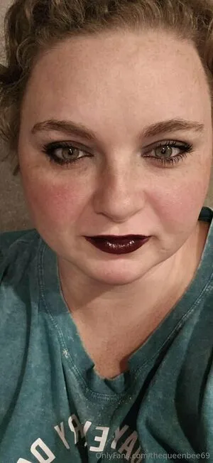 Thequeenbee69 OnlyFans Leaked Free Thumbnail Picture - #TmacPVPCWz