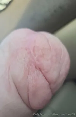 Thequeenbee69 OnlyFans Leaked Free Thumbnail Picture - #vpeoggzpoK