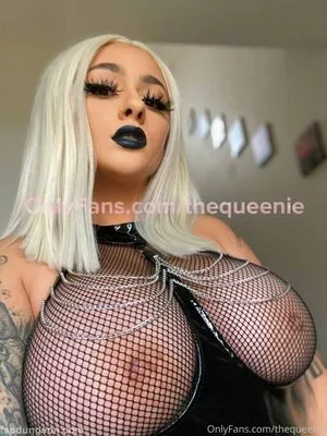 Thequeenie OnlyFans Leaked Free Thumbnail Picture - #mrPg83bHjg