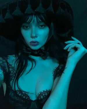 Theravenlissette OnlyFans Leaked Free Thumbnail Picture - #SXRquTFb3l