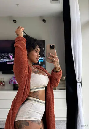 Therealbombshell Mint OnlyFans Leaked Free Thumbnail Picture - #JeCOdWNoSE