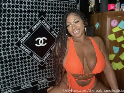 Therealchanellealicia OnlyFans Leaked Free Thumbnail Picture - #ZW0Cy91zns