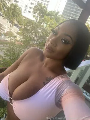 Therealchanellealicia OnlyFans Leaked Free Thumbnail Picture - #e56FECOfES
