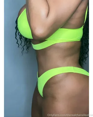 Therealchanellealicia OnlyFans Leaked Free Thumbnail Picture - #wdshr8busn