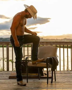Therealcowboydaddy OnlyFans Leaked Free Thumbnail Picture - #AdnEuINjI4