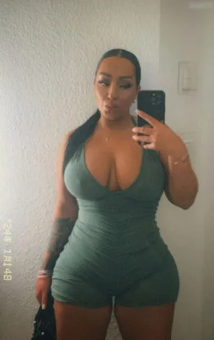 Therealelaa OnlyFans Leaked Free Thumbnail Picture - #eiGm0IZjS4