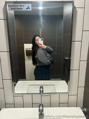 Therealgapeach OnlyFans Leaked Free Thumbnail Picture - #lNhupdjnEr
