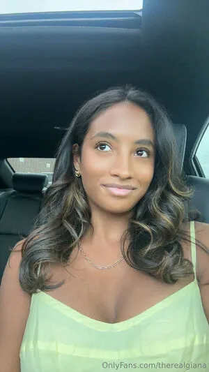 Therealgiana OnlyFans Leaked Free Thumbnail Picture - #z9B0KX40jx