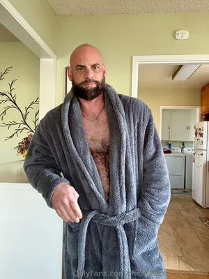 Therealgirthbrooks69 OnlyFans Leaked Free Thumbnail Picture - #AbJyoiRPnJ