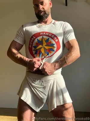 Therealgirthbrooks69 OnlyFans Leaked Free Thumbnail Picture - #iuj9hZbhZU
