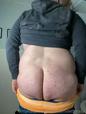 Therealhidetheabs OnlyFans Leaked Free Thumbnail Picture - #2pJg060fOo