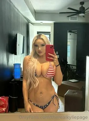Therealkyliepage OnlyFans Leaked Free Thumbnail Picture - #0VRPJnUoqr