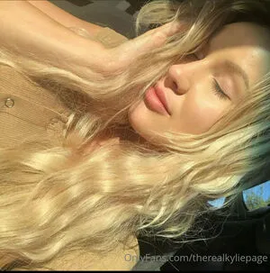 Therealkyliepage OnlyFans Leaked Free Thumbnail Picture - #FimcxapJZa